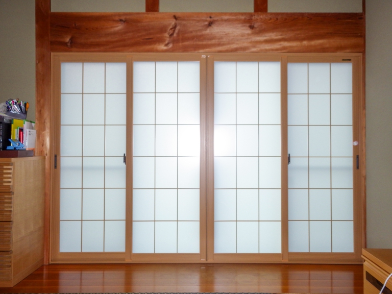 内窓プラマードU(単板和紙調ガラス)